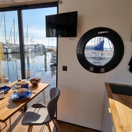 Hausboot Hilja Hotel Schleswig Bagian luar foto