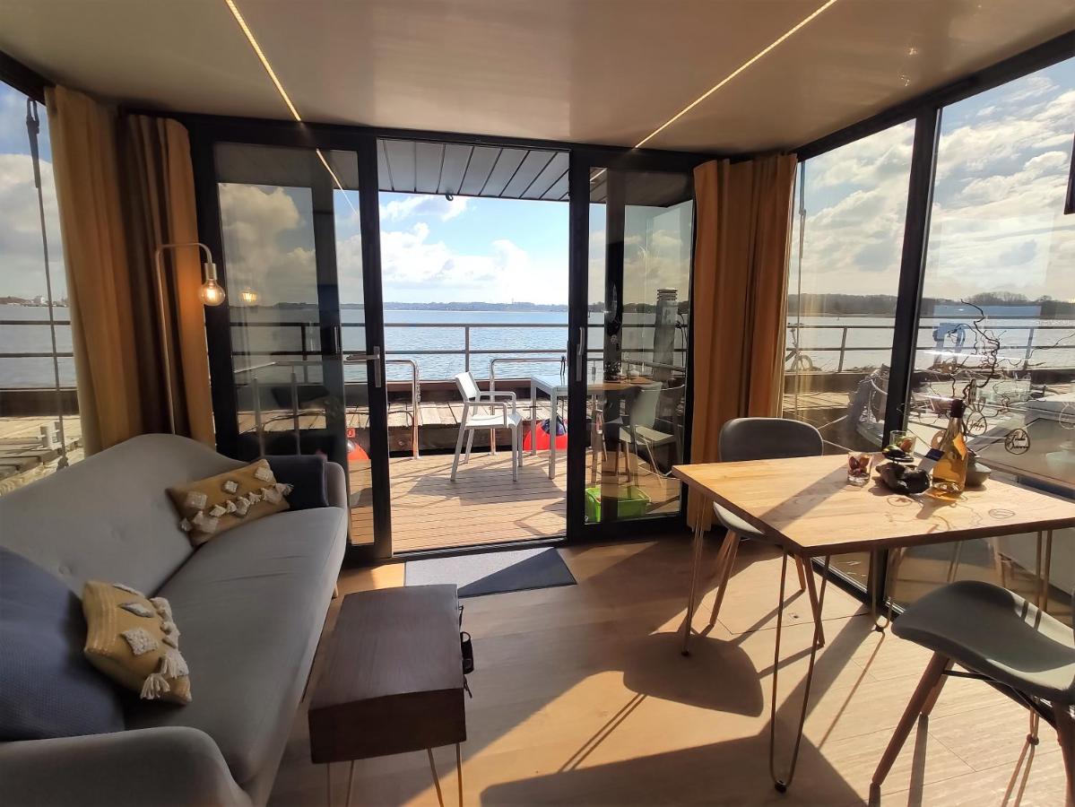 Hausboot Hilja Hotel Schleswig Bagian luar foto